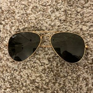 Classic Ray-Ban Aviators